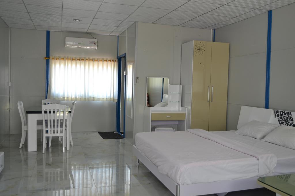 Mimiland Batu Payung Hotel Singkawang Værelse billede